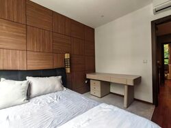Holland Link (D10), Terrace #526576751